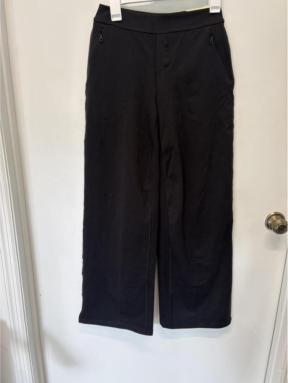 Offline by Aerie The Hugger Black  Pants Regular Rise Size S/P